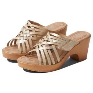 CL by Laundry Astir metallic gold wedge sandal sz 9 NEW adjustable strap.